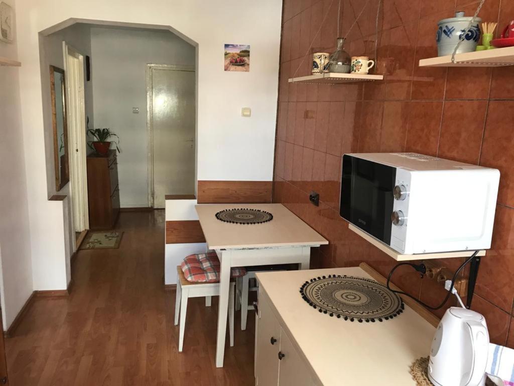 Târgu-Mureş Sara Apartman מראה חיצוני תמונה